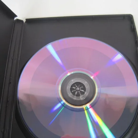 BEL GIRO FILMS presents THE GORGEOUS HUSSIES~LUSCIOUS LADIES~ CONCERT DVD 2008 - Picture 7 of 7